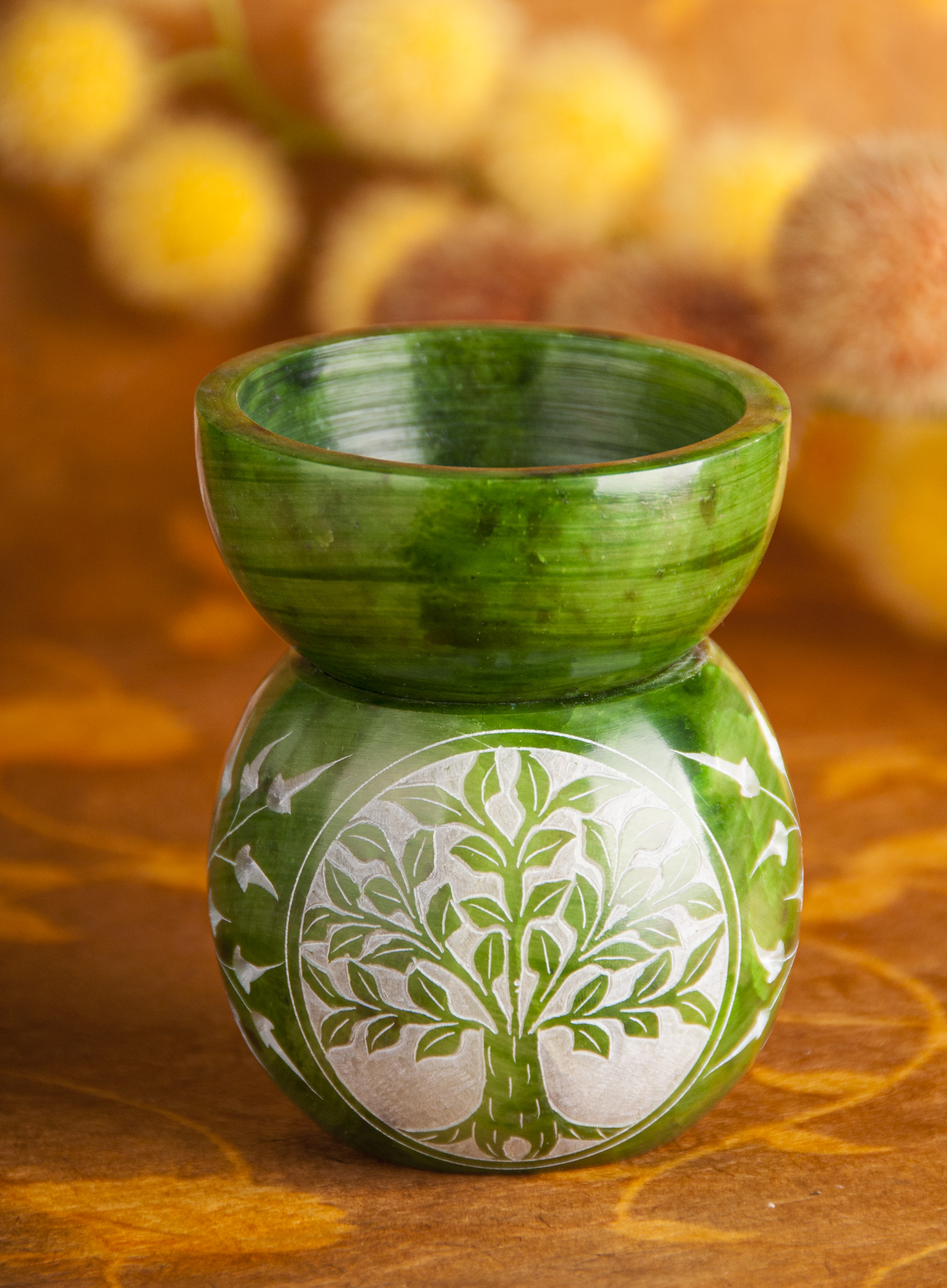 Duftlampe Kugel Yggdrasil grün Speckstein für Ätherische Öle