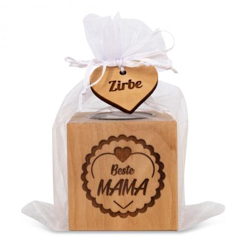Artikelbild des Artikels “Teelichthalter aus Zirbenholz 7x7cm Mama “