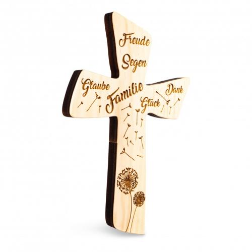 Artikelbild des Artikels “Zirbenkreuz Familie Freude Segen “