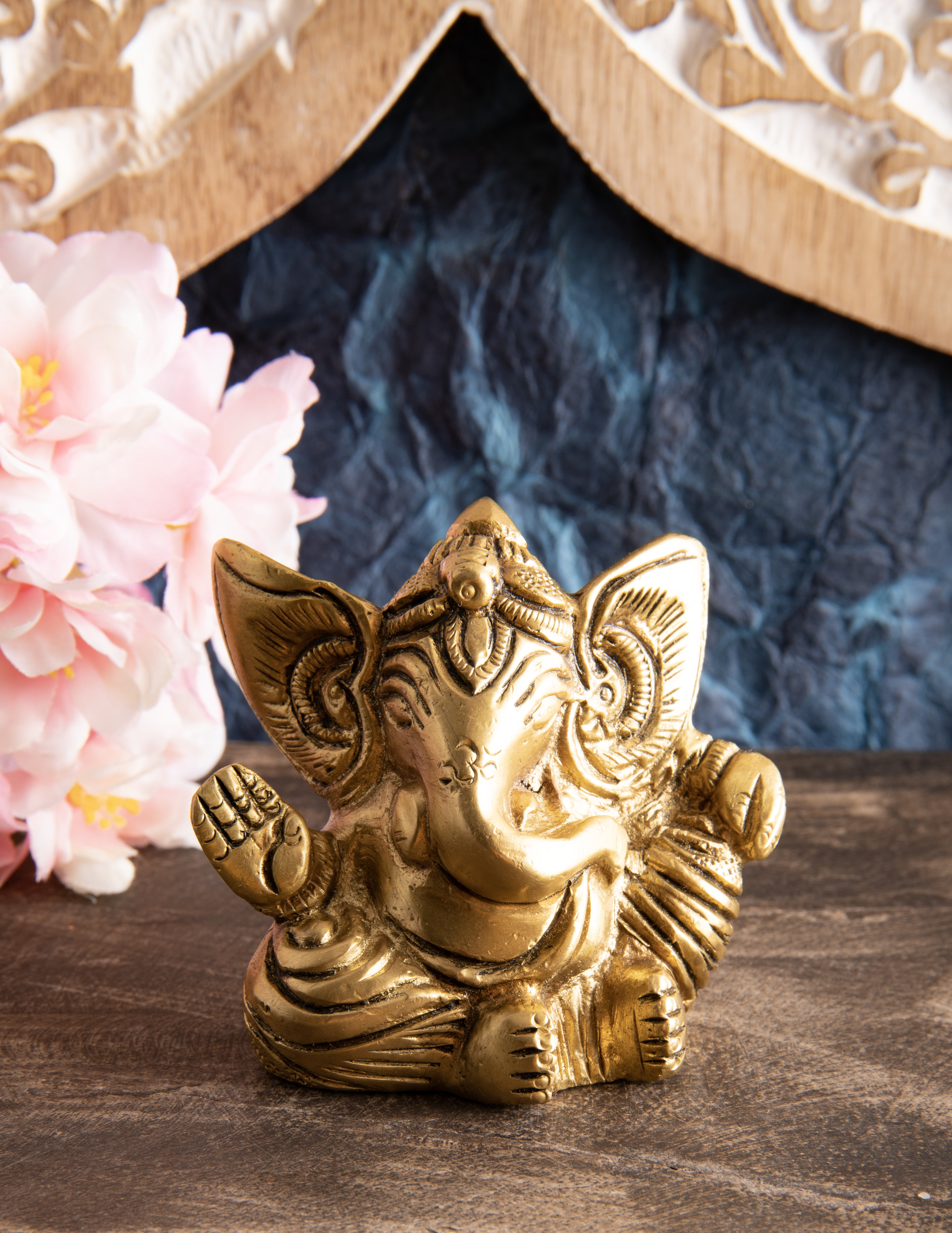 Ganesha Antike Messingstatue - Symbol für Schutz und Überwindung 